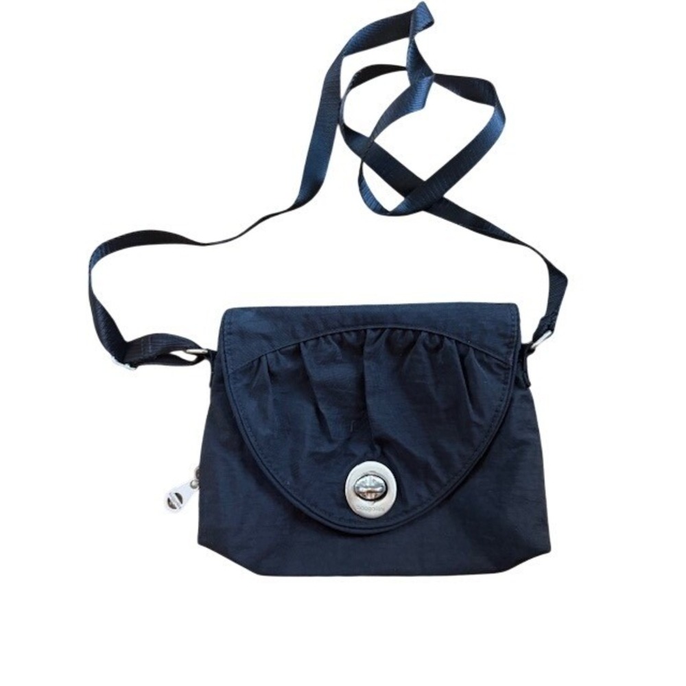 Baggallini Black Nylon Crossbody Bag Adjustable Strap Silver‎ Hardware